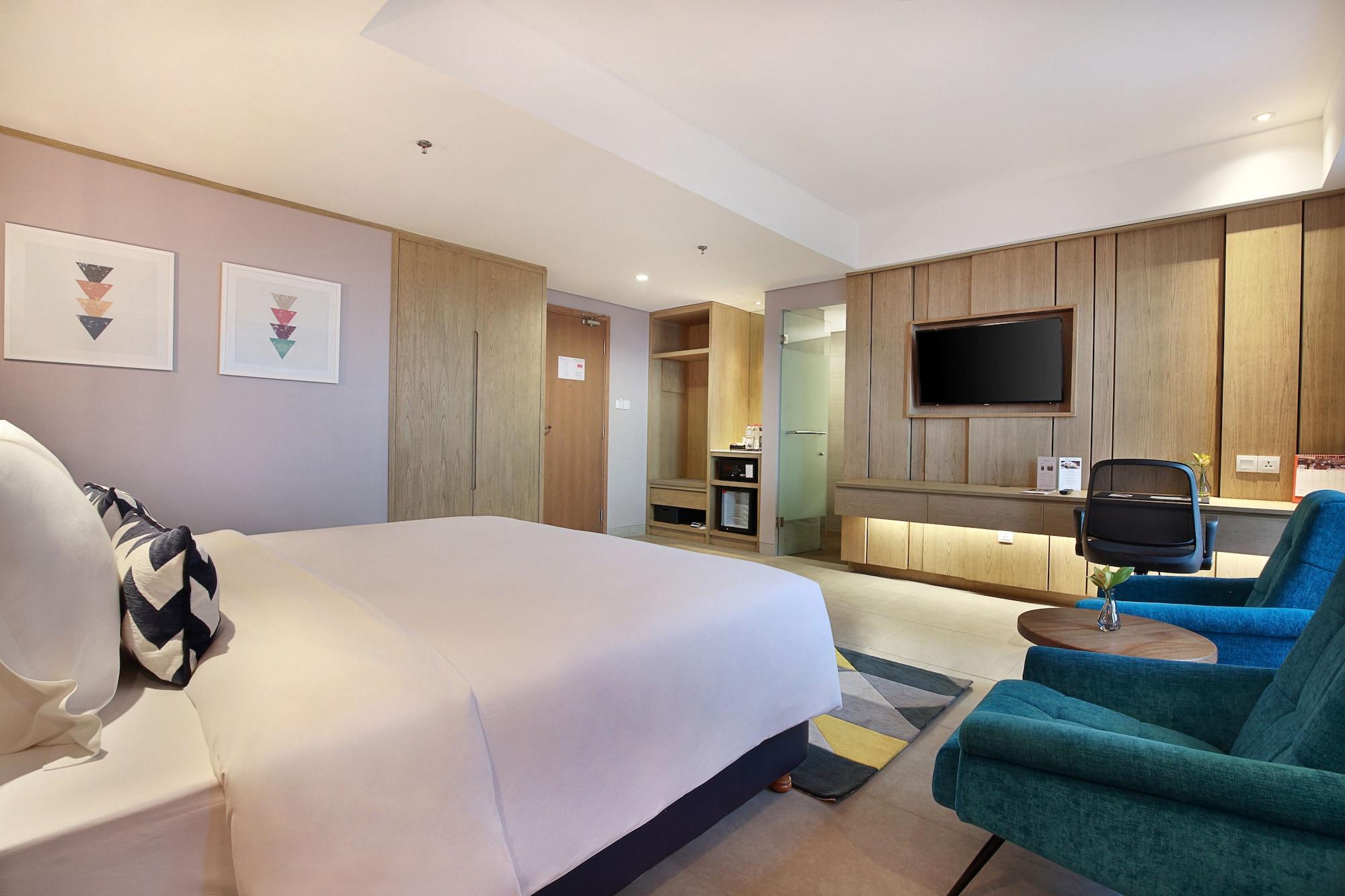 Swiss-Belinn Simatupang Jakarta Exterior foto
