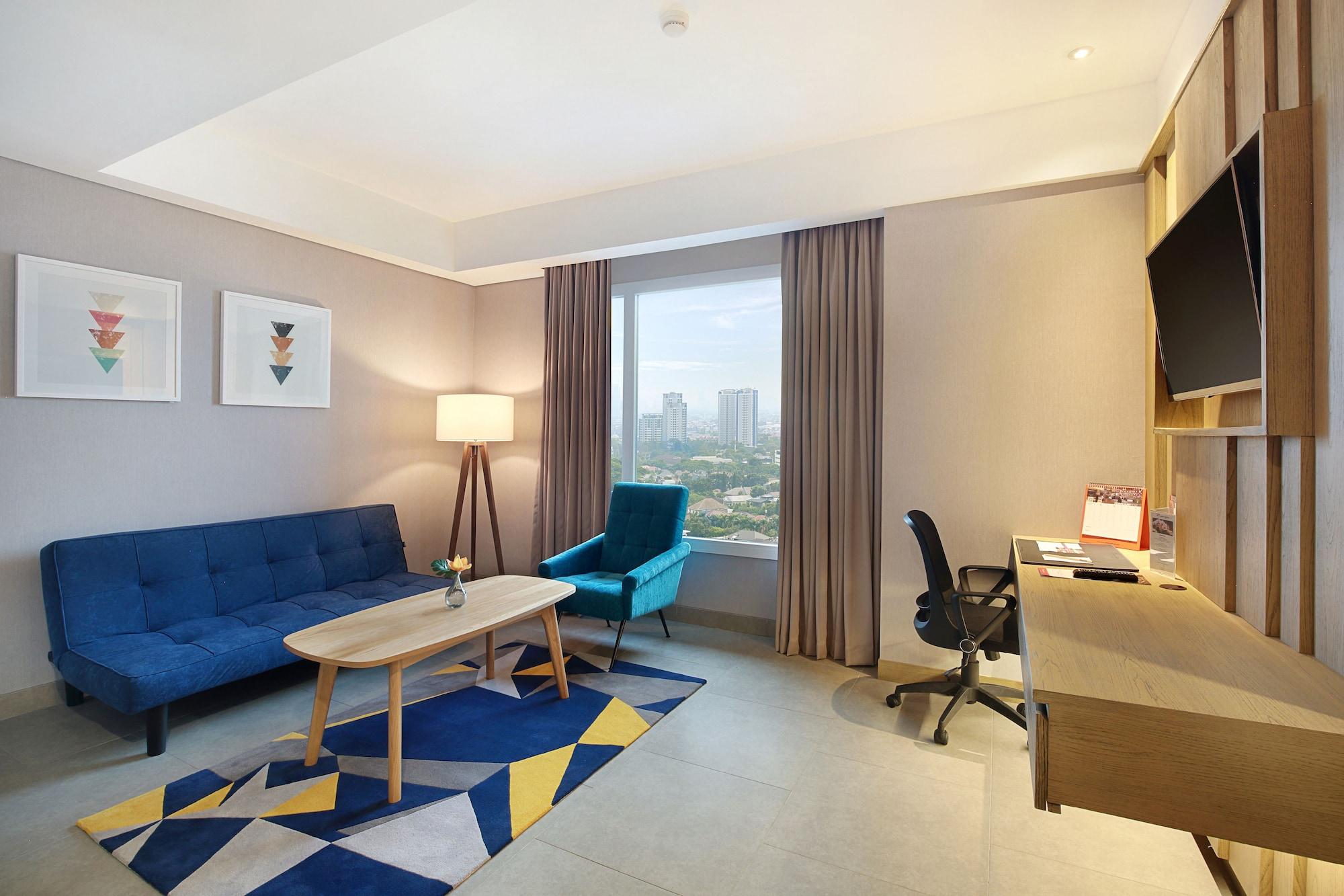 Swiss-Belinn Simatupang Jakarta Exterior foto