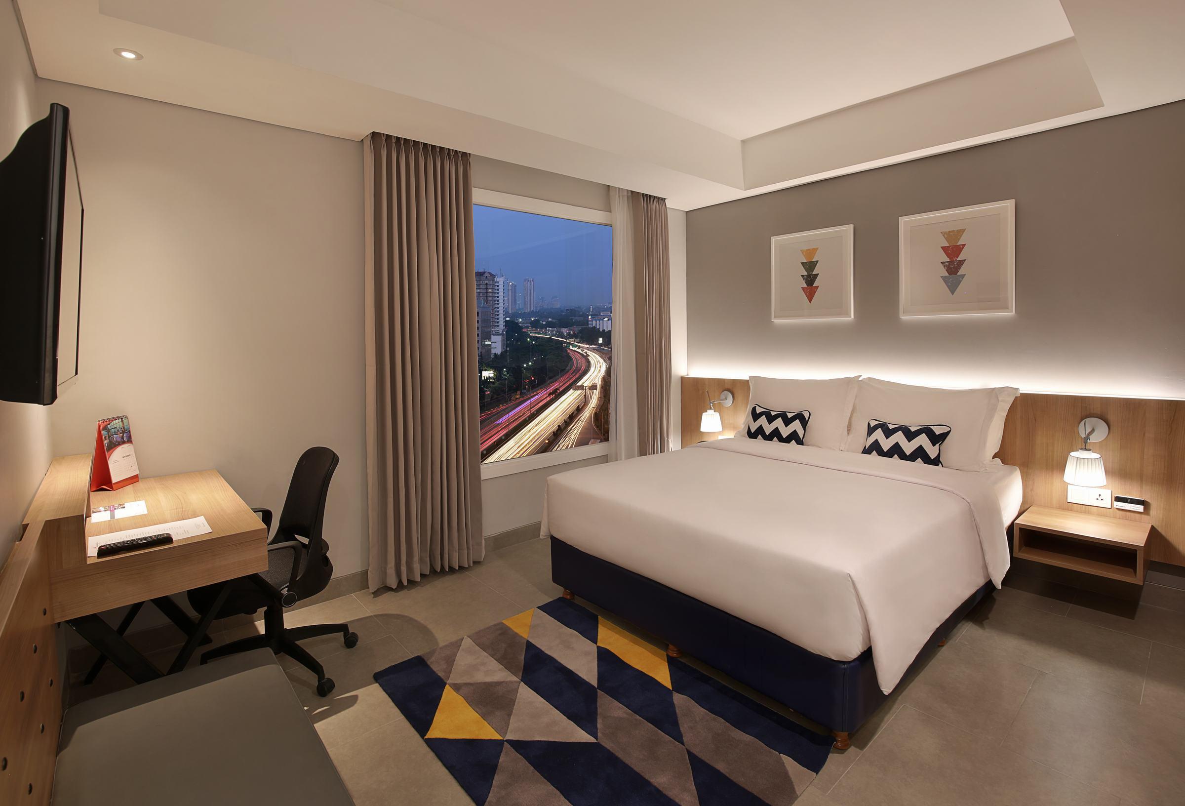 Swiss-Belinn Simatupang Jakarta Exterior foto