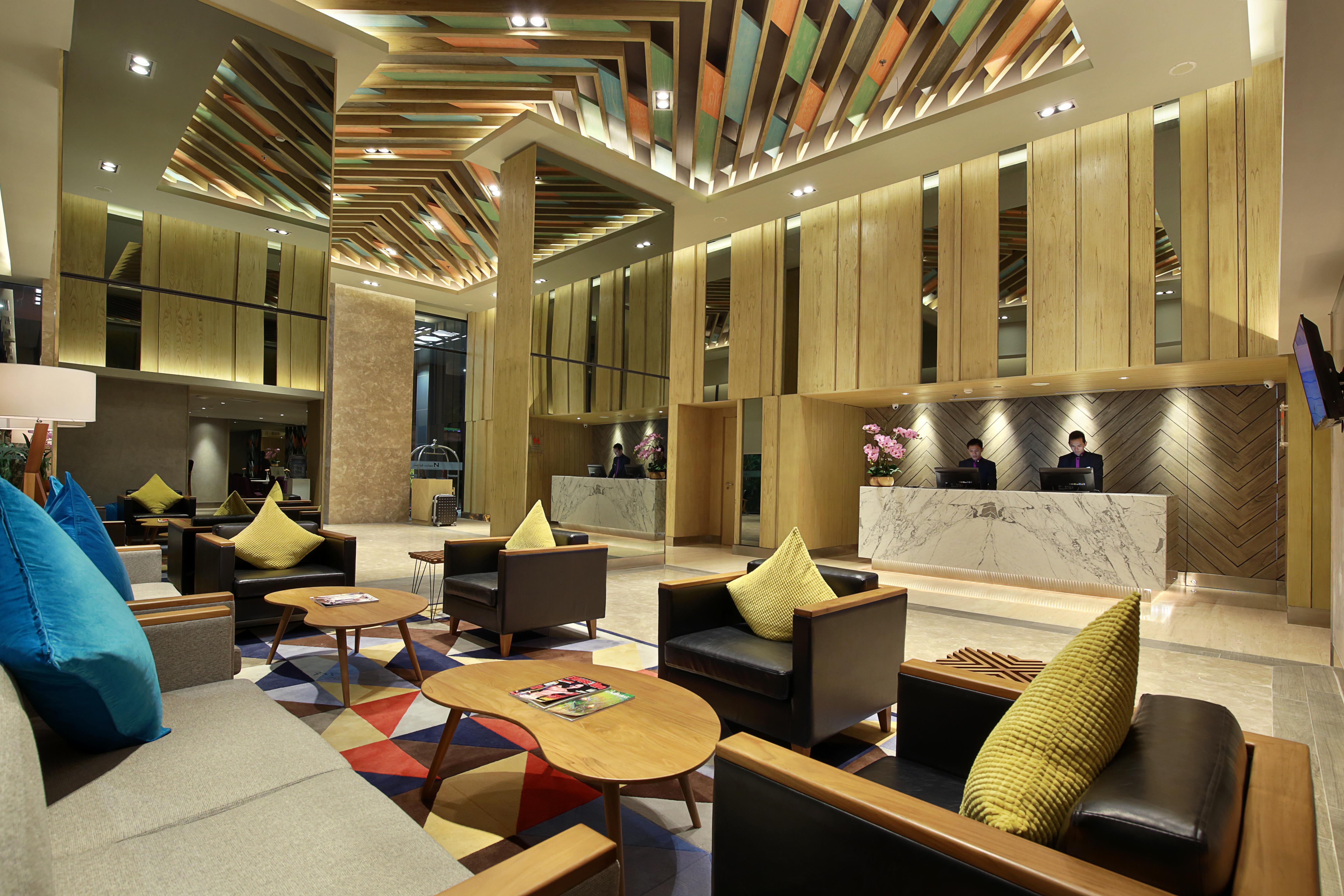 Swiss-Belinn Simatupang Jakarta Exterior foto