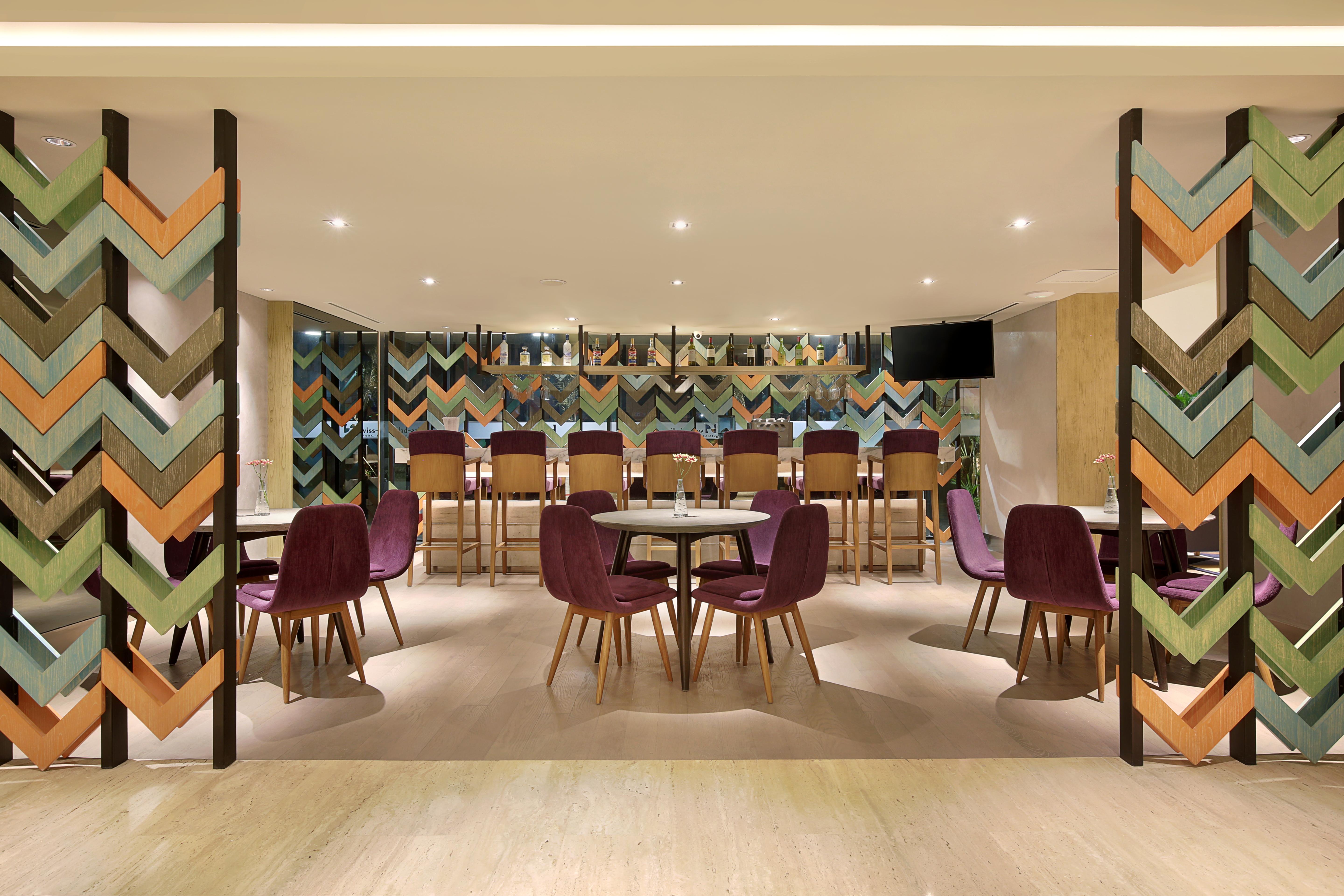 Swiss-Belinn Simatupang Jakarta Exterior foto