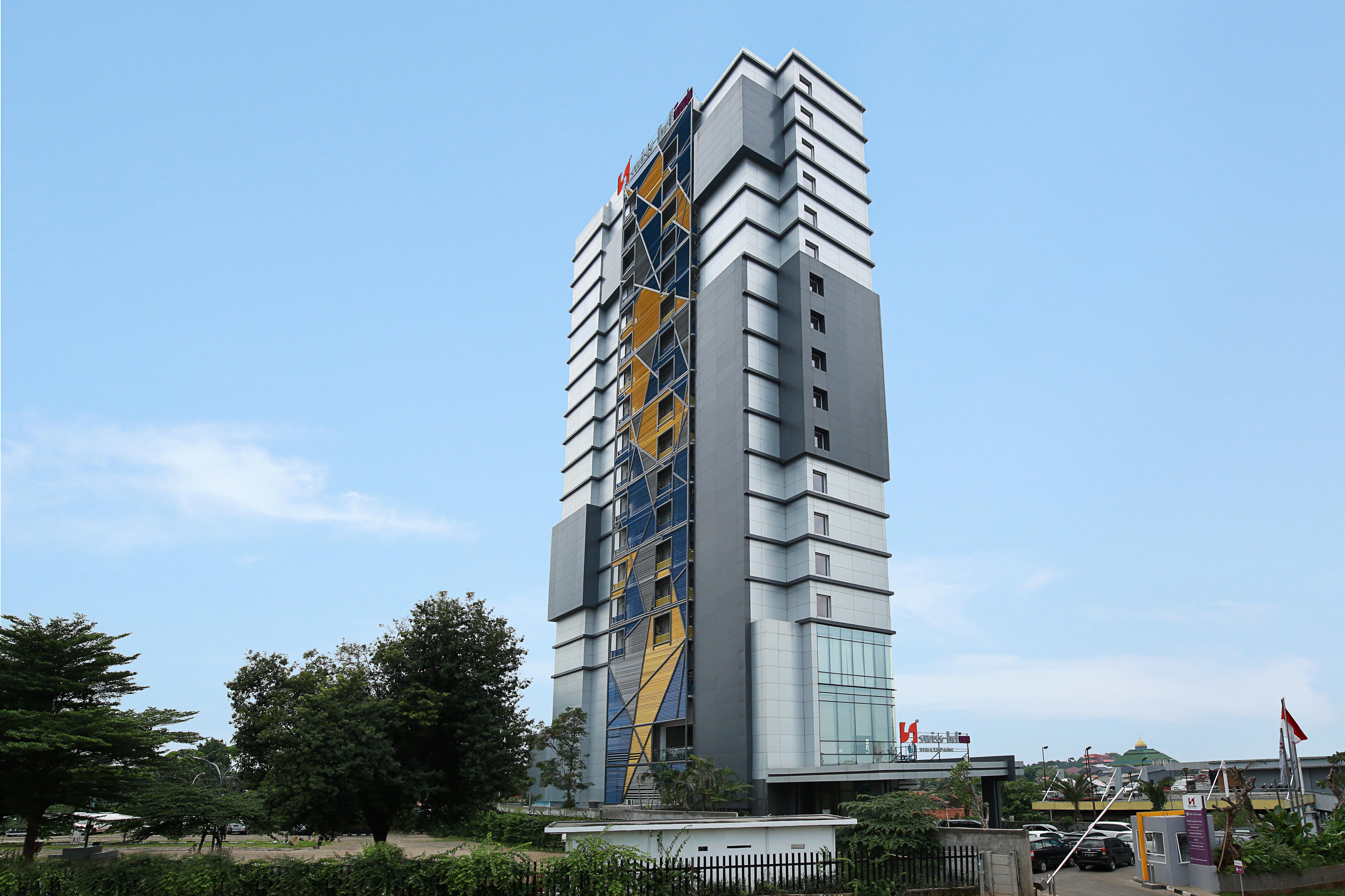 Swiss-Belinn Simatupang Jakarta Exterior foto
